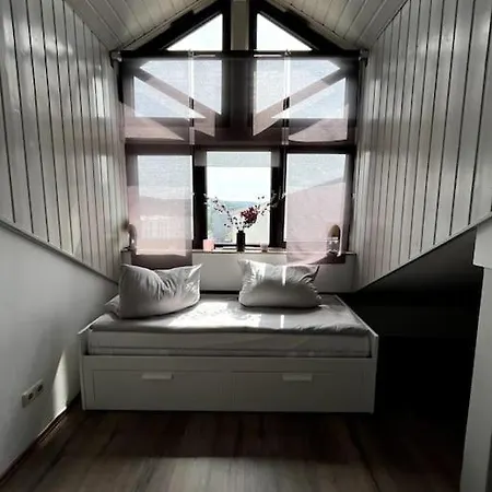 Moderne Mit Dachterrasse